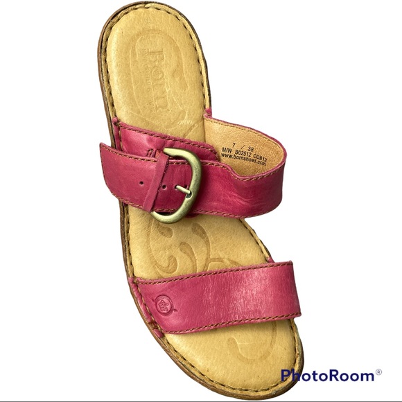 BORN magenta sandals - Picture 4 of 4